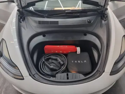 Tesla Model 3 2022 - 30800 EUR, 94100 km - 94100km - foto 14 de 15