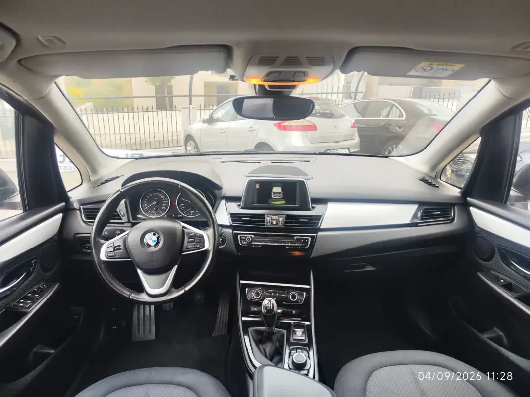 BMW 216 Active Tourer 2016 - 12780 EUR, 117000 km - 117000km - foto 19 de 40