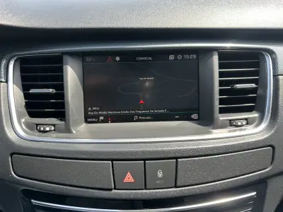 Peugeot 508 SW 2018 - 13900 EUR, 155000 km - AUTO.MOTO.pt - 155000km - foto 46 de 68