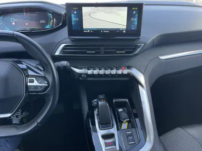 Peugeot 3008 2021 - 23990 EUR, 89615 km - AUTO.MOTO.pt - 89615km - foto 17 de 28