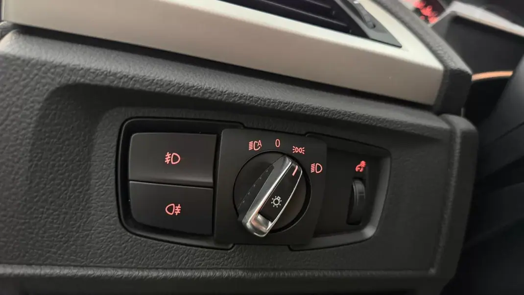 BMW 218 2016 - 19490 EUR, 108715 km - AUTO.MOTO.pt - 108715km - foto 34 de 35