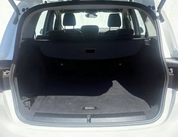 BMW 216 Gran Tourer 2019 - 15900 EUR, 105978 km - AUTO.MOTO.pt - 105978km - foto 20 de 20