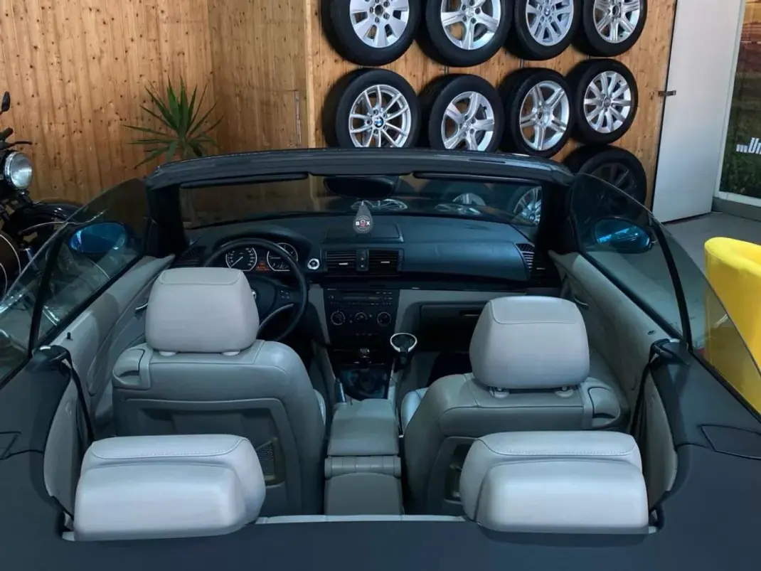 BMW 120 2008 - 12800 EUR, 174000 km - AUTO.MOTO.pt - 174000km - foto 7 de 23