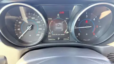 Jaguar XE 2016 - 15500 EUR, 206953 km - 206953km - foto 13 de 17
