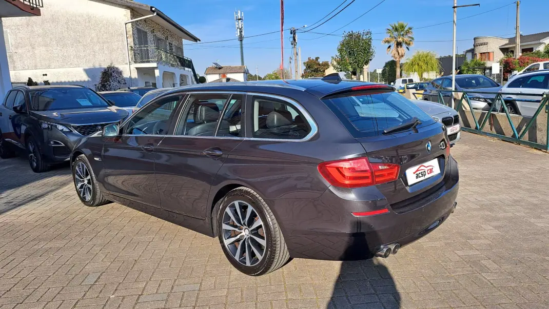 BMW 520 2011 - 11900 EUR, 331971 km - AUTO.MOTO.pt - 331971km - foto 6 de 27