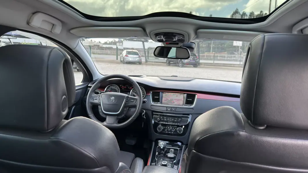 Peugeot 508 RXH 2013 - 9900 EUR, 320000 km - AUTO.MOTO.pt - 320000km - foto 53 de 54