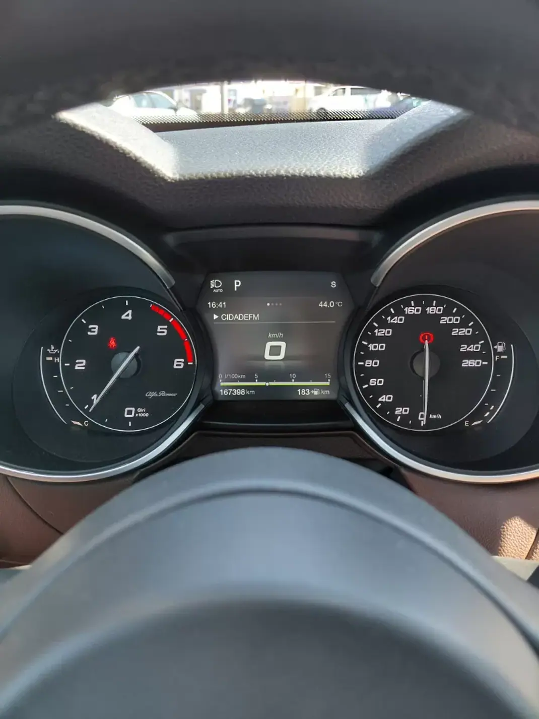 Alfa Romeo Stelvio 2018 - 24900 EUR, 160000 km - 160000km - foto 7 de 14