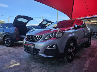 Peugeot 3008 2020 - 13999 EUR, 104000 km - AUTO.MOTO.pt - 104000km - foto 3 de 14