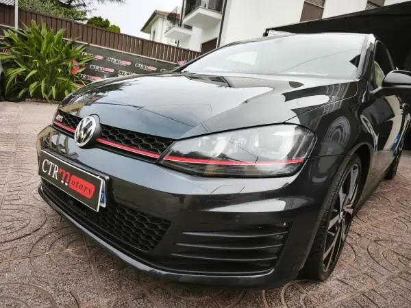 Volkswagen Golf 2014 - 19900 EUR, 160000 km - AUTO.MOTO.pt - 160000km - foto 16 de 34
