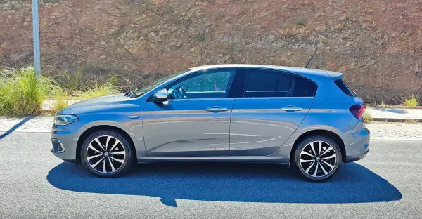 Fiat Tipo 2018 - 11990 EUR, 129363 km - AUTO.MOTO.pt - 129363km - foto 2 de 15