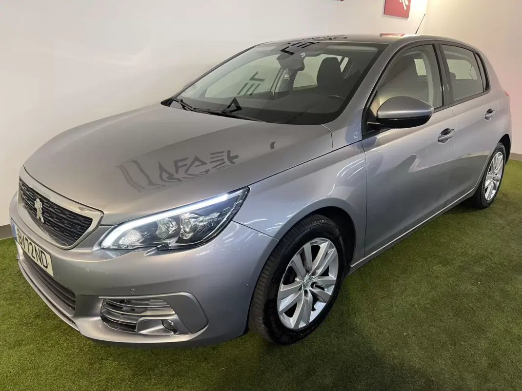 Peugeot 308 2020 - 9750 EUR, 112000 km - 112000km - foto 4 de 30