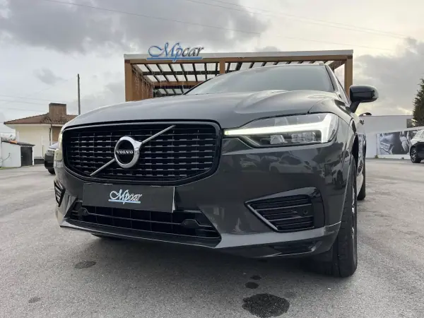 Volvo XC 60 2020 - 32750 EUR, 141000 km - AUTO.MOTO.pt - 141000km - foto 42 de 51