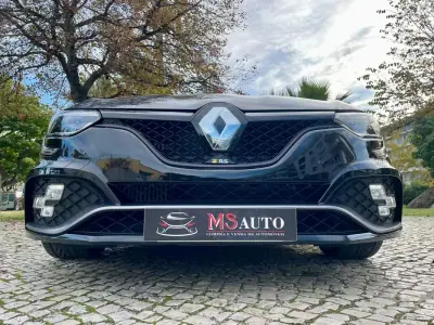 Renault Mégane 2022 - 39990 EUR, 37500 km - AUTO.MOTO.pt - 37500km - foto 28 de 36