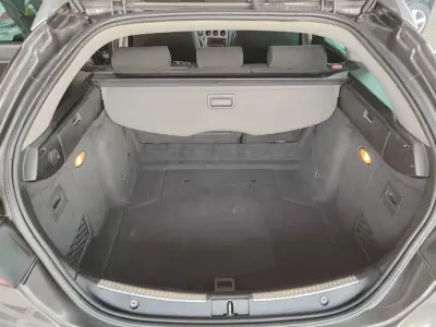 Alfa Romeo 159 Sportwagon 2008 - 7250 EUR, 221050 km - AUTO.MOTO.pt - 221050km - foto 16 de 37