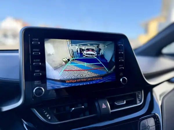Toyota C-HR 2019 - 23950 EUR, 90000 km - AUTO.MOTO.pt - 90000km - foto 22 de 24
