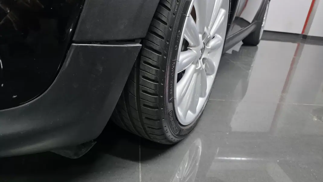 MINI 3 Portas 2012 - 11990 EUR, 172000 km - AUTO.MOTO.pt - 172000km - foto 41 de 42