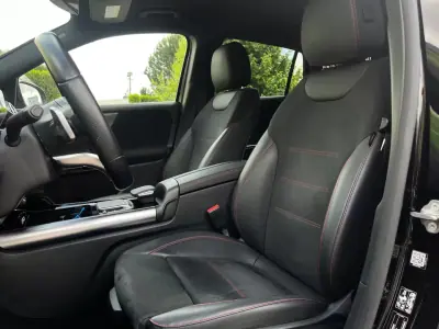 Mercedes-Benz EQA 2022 - 31500 EUR, 99000 km - AUTO.MOTO.pt - 99000km - foto 4 de 9