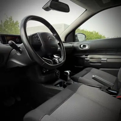 Citroën C4 Cactus 2018 - 11900 EUR, 114000 km - AUTO.MOTO.pt - 114000km - foto 13 de 22