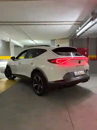 Cupra Formentor 2023 - 32000 EUR, 36000 km - AUTO.MOTO.pt - 36000km - foto 3 de 7