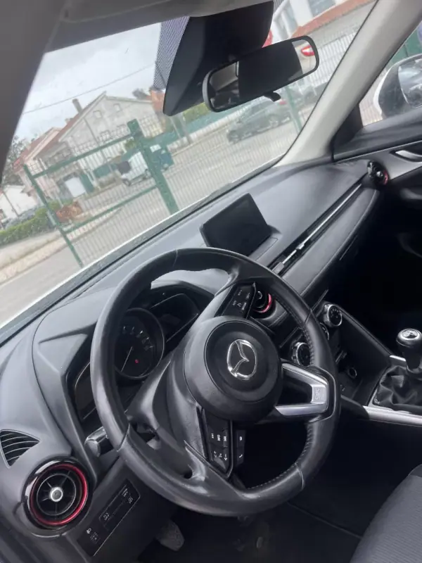 Mazda CX-3 2019 - 11999 EUR, 230000 km - AUTO.MOTO.pt - 230000km - foto 5 de 6