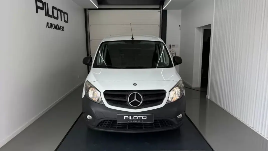 Mercedes-Benz Citan 2017 - 12990 EUR, 108303 km - 108303km - foto 3 de 22