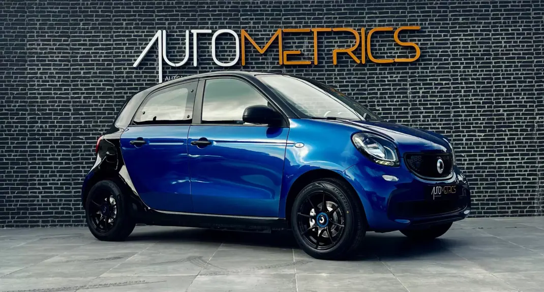 Smart ForFour 2018 - 11500 EUR, 91000 km - AUTO.MOTO.pt - 91000km - foto 13 de 13