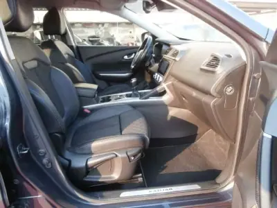 Renault Kadjar 2019 - 17900 EUR, 110677 km - AUTO.MOTO.pt - 110677km - foto 31 de 36