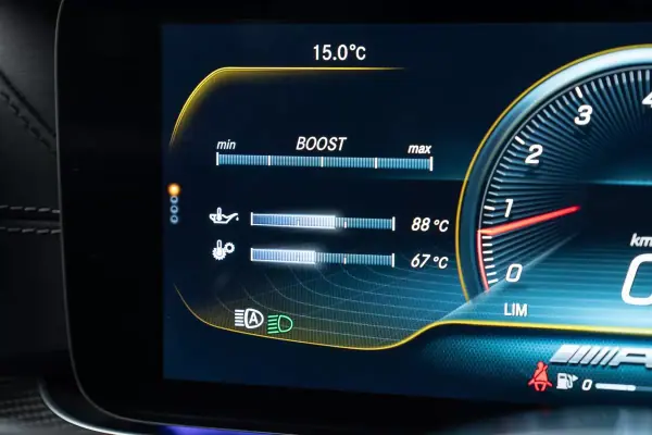 Mercedes-Benz AMG GT 2019 - 134950 EUR, 38000 km - AUTO.MOTO.pt - 38000km - foto 33 de 59
