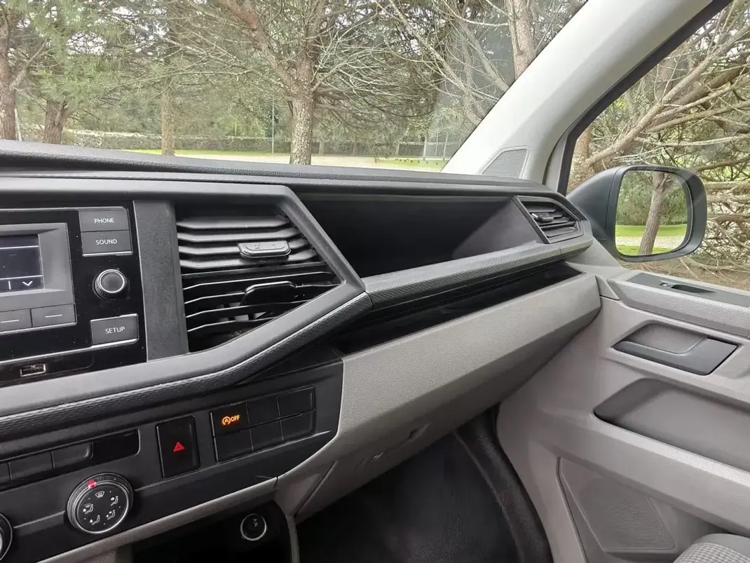 VW T6 TRANSPORTER 2.0 TDI KASTEN/ 3 LUGARES/ IVA DEDUTIVEL 2023 - 27490 EUR, 43500 km - AUTO.MOTO.pt - 43500km - foto 28 de 28