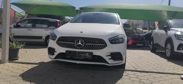 Mercedes-Benz 220 2019 - 33900 EUR, 45486 km - AUTO.MOTO.pt - 45486km - foto 2 de 22