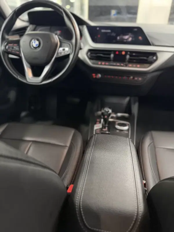 BMW 116 2020 - 23000 EUR, 74500 km - AUTO.MOTO.pt - 74500km - foto 17 de 19