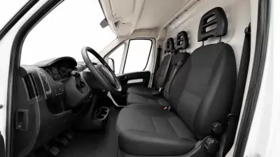 Fiat Ducato 2020 - 12194 EUR, 261000 km - foto 5 de 8
