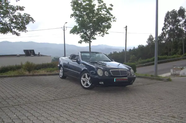 Mercedes-Benz CLK 200 1999 - 11000 EUR, 114500 km - AUTO.MOTO.pt - 114500km - foto 2 de 12