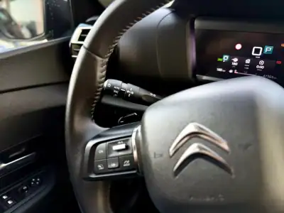 Citroën C4 2023 - 18950 EUR, 47000 km - AUTO.MOTO.pt - 47000km - foto 18 de 32