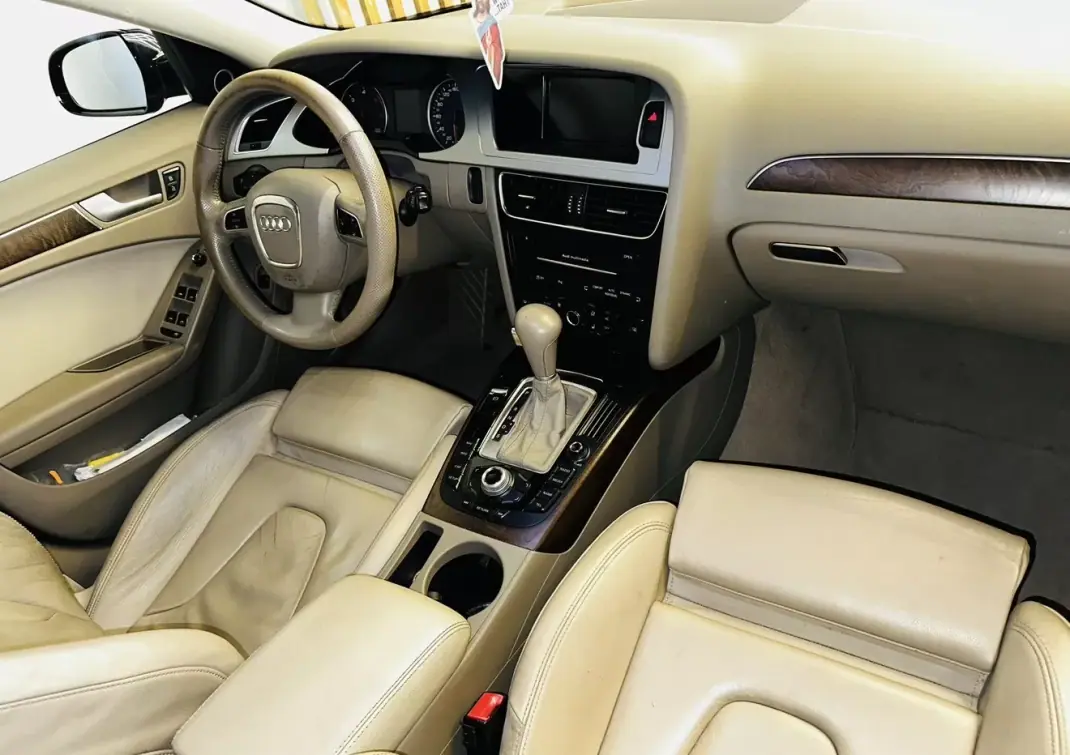 Audi A4 Avant 2011 - 13900 EUR, 289450 km - 289450km - foto 6 de 14