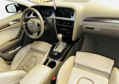 Audi A4 Avant 2011 - 15490 EUR, 289450 km - AUTO.MOTO.pt - 289450km - foto 6 de 14