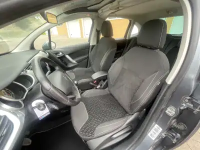 Citroën C3 2010 - 7965 EUR, 107000 km - AUTO.MOTO.pt - 107000km - foto 12 de 40
