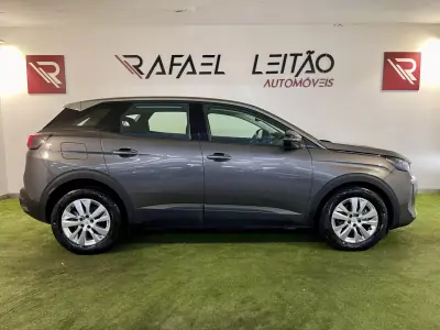 Peugeot 3008 2022 - 17500 EUR, 128000 km - 128000km - foto 6 de 38