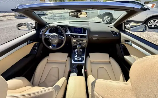 Audi A5 Cabrio 2015 - 23900 EUR, 128555 km - AUTO.MOTO.pt - 128555km - foto 23 de 61