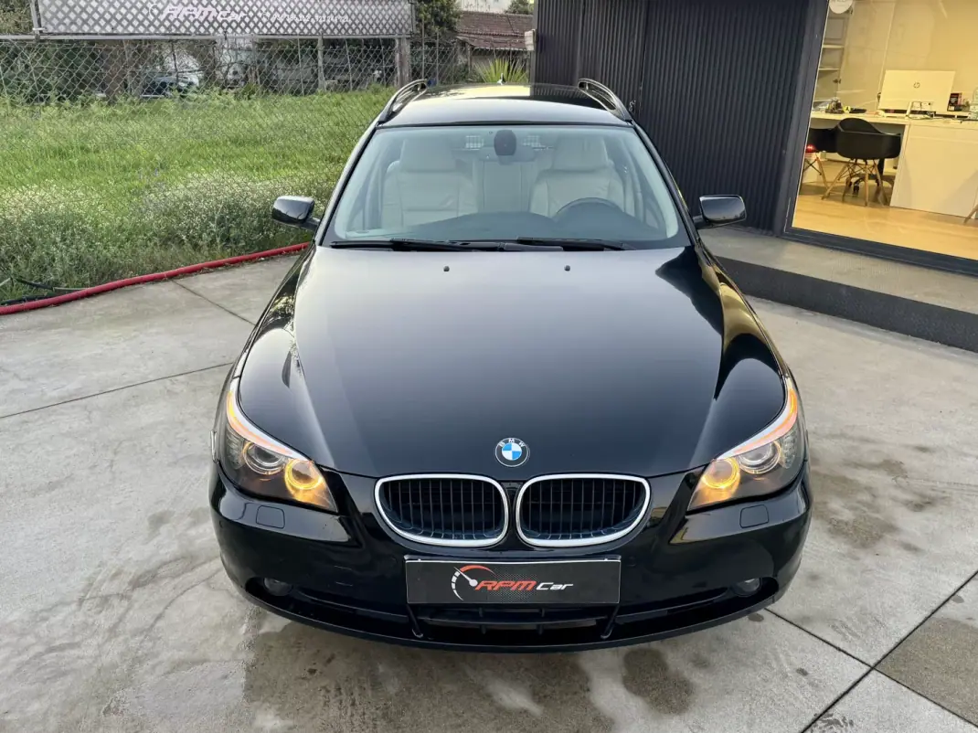 BMW 520 2008 - 7999 EUR, 320000 km - AUTO.MOTO.pt - 320000km - foto 4 de 26