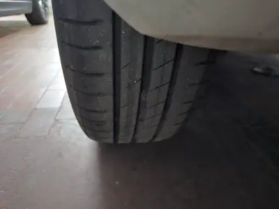 VW Polo 1.2 TDi Van 2013 - 5750 EUR, 269000 km - AUTO.MOTO.pt - 269000km - foto 17 de 17