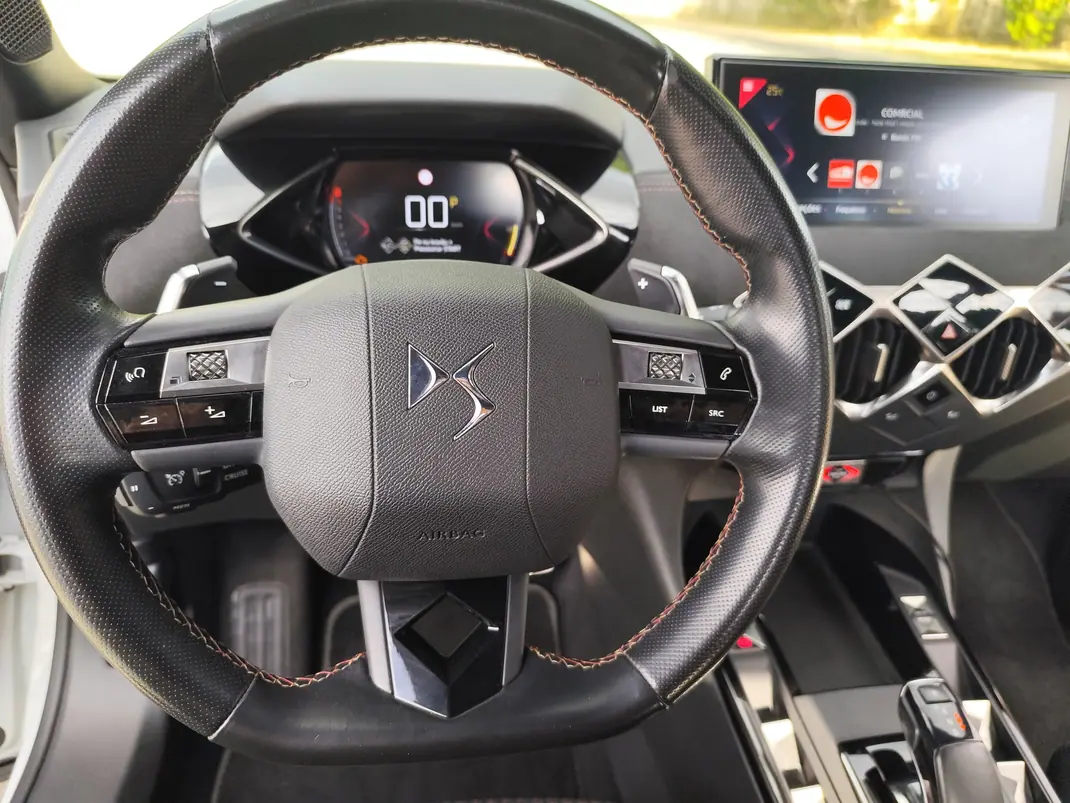 DS DS3 Crossback 2019 - 13000 EUR, 110000 km - 110000km - foto 10 de 13