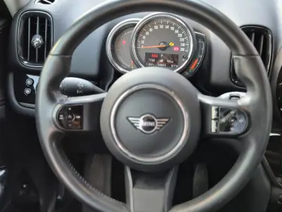 MINI Countryman 2022 - 22000 EUR, 150000 km - 150000km - foto 12 de 37