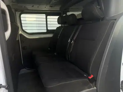 Renault Trafic Trafic III Combi L1H1 3.0t 2023 - 33900 EUR, 4655 km - AUTO.MOTO.pt - 4655km - foto 11 de 24