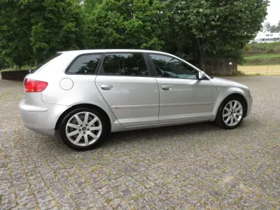 Audi A3 Sportback 2005 - 6990 EUR, 330000 km - AUTO.MOTO.pt - 330000km - foto 9 de 31