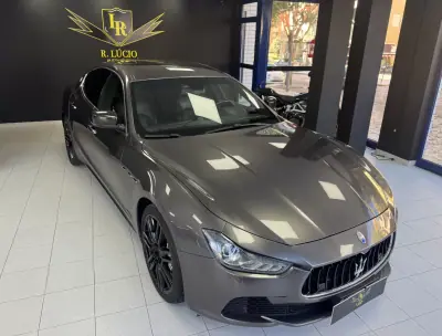 Maserati Ghibli 2014 - 31000 EUR, 226000 km - AUTO.MOTO.pt - 226000km - foto 3 de 47