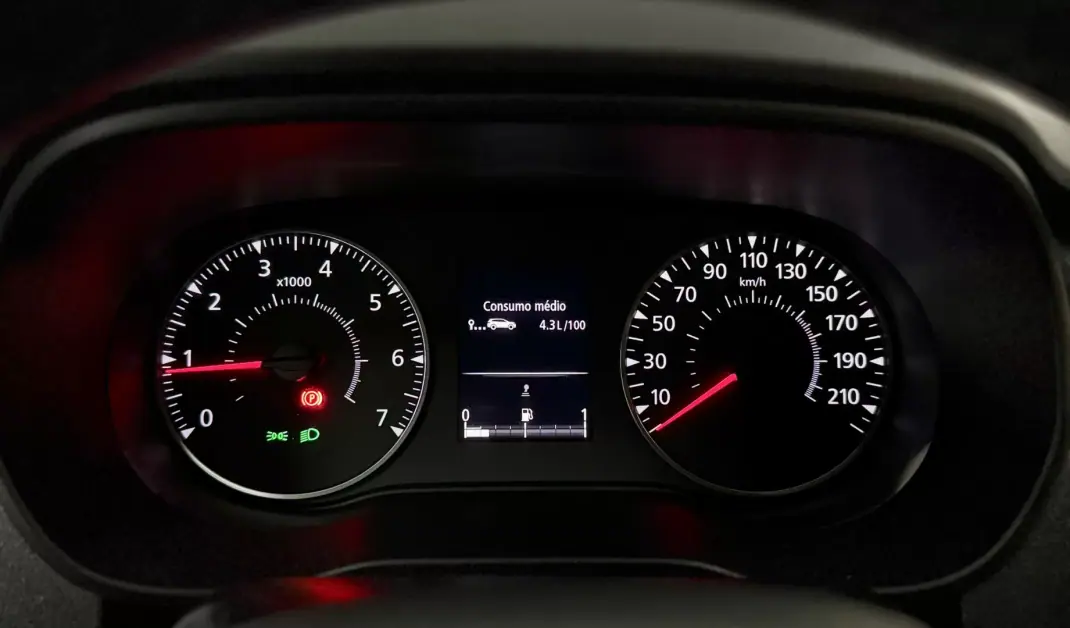 Dacia Duster 2020 - 15750 EUR, 128000 km - AUTO.MOTO.pt - 128000km - foto 41 de 60