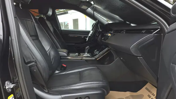 Land Rover Range Rover Evoque 2023 - 34500 EUR, 40100 km - AUTO.MOTO.pt - 40100km - foto 18 de 27