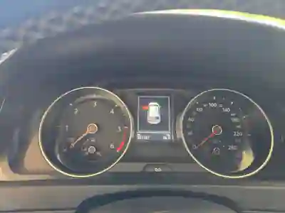 Volkswagen Golf 2014 - 14750 EUR, 262000 km - 262000km - foto 9 de 13
