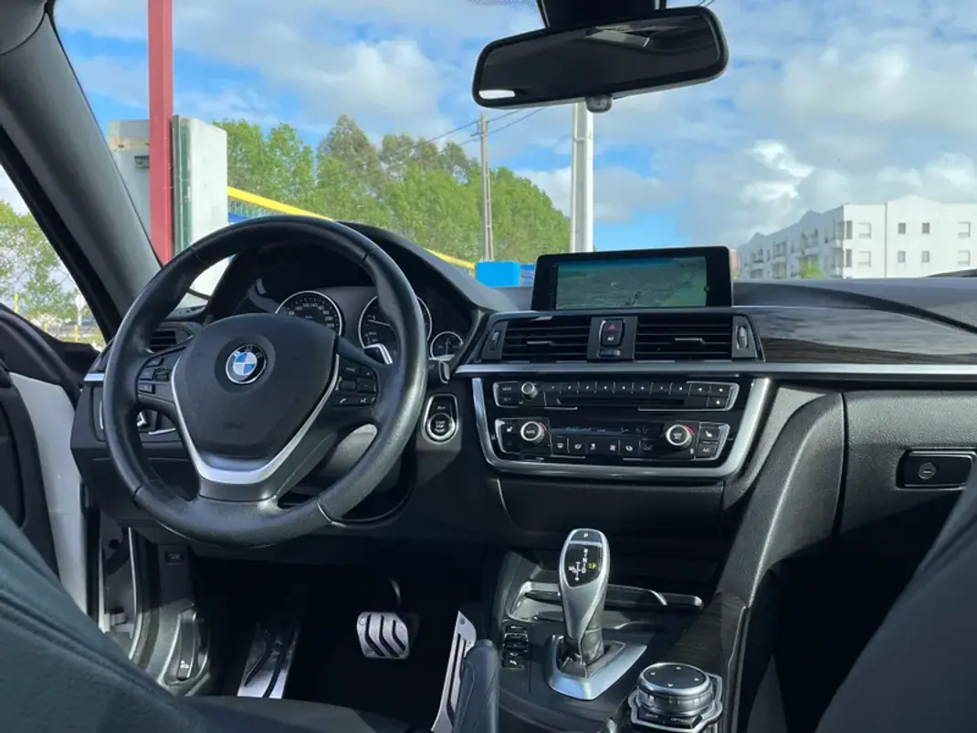 BMW 420 Gran Coupé 2015 - 20890 EUR, 221587 km - AUTO.MOTO.pt - 221587km - foto 34 de 37